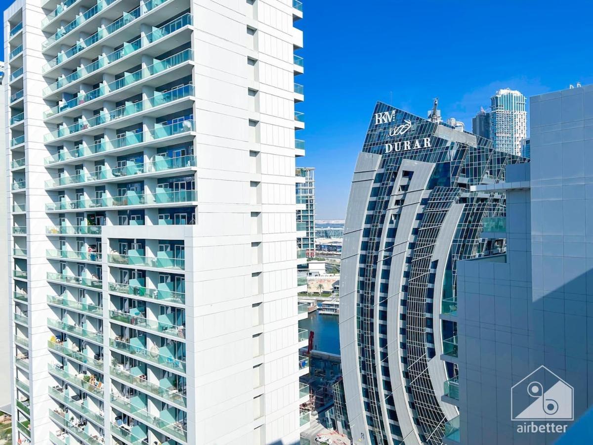 Luxury Stay At Damac Majestine With Balcony & Views Dubai Exteriör bild